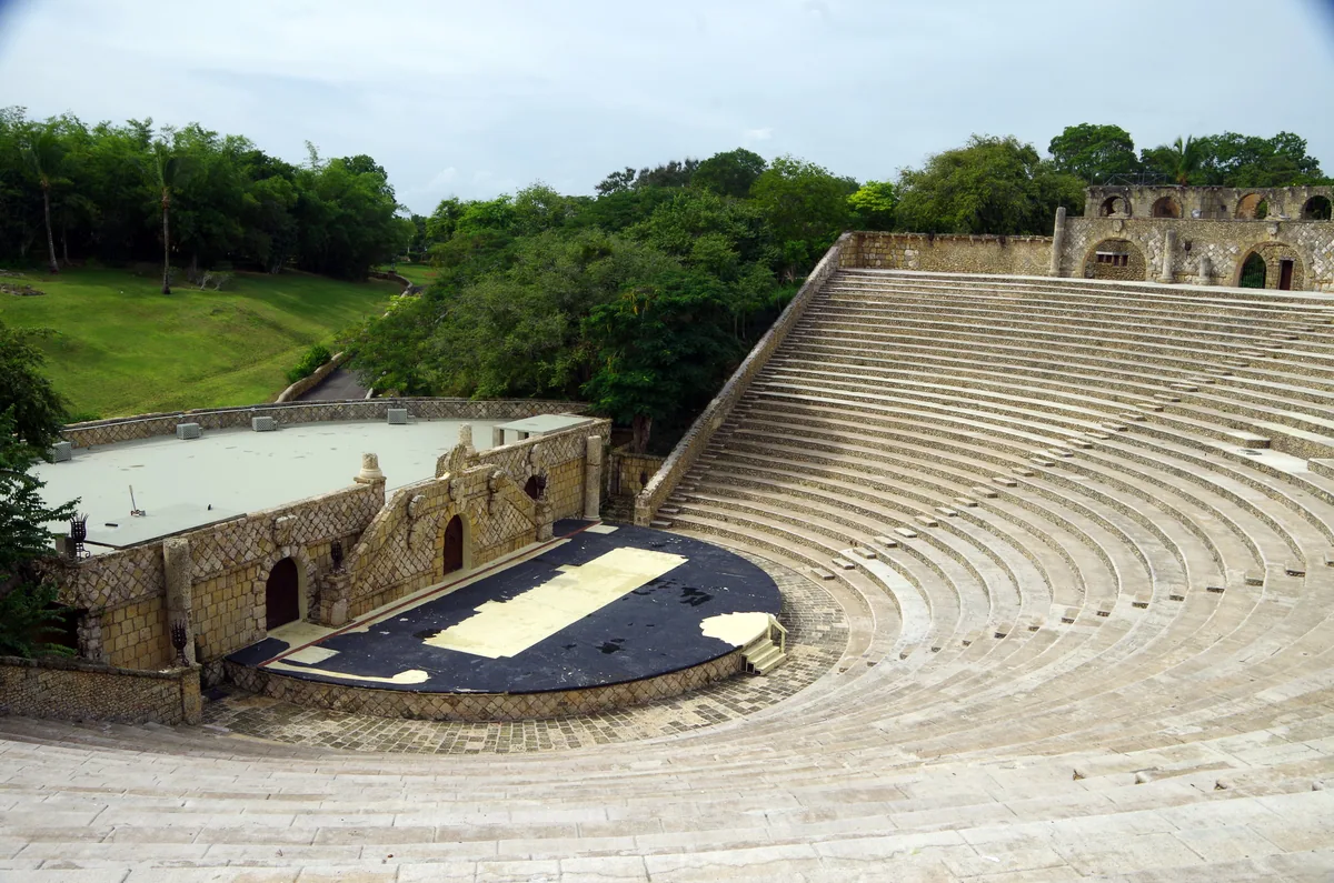 The stone amphitheatre of Altos de Chavón, its tiers and stage among the trees